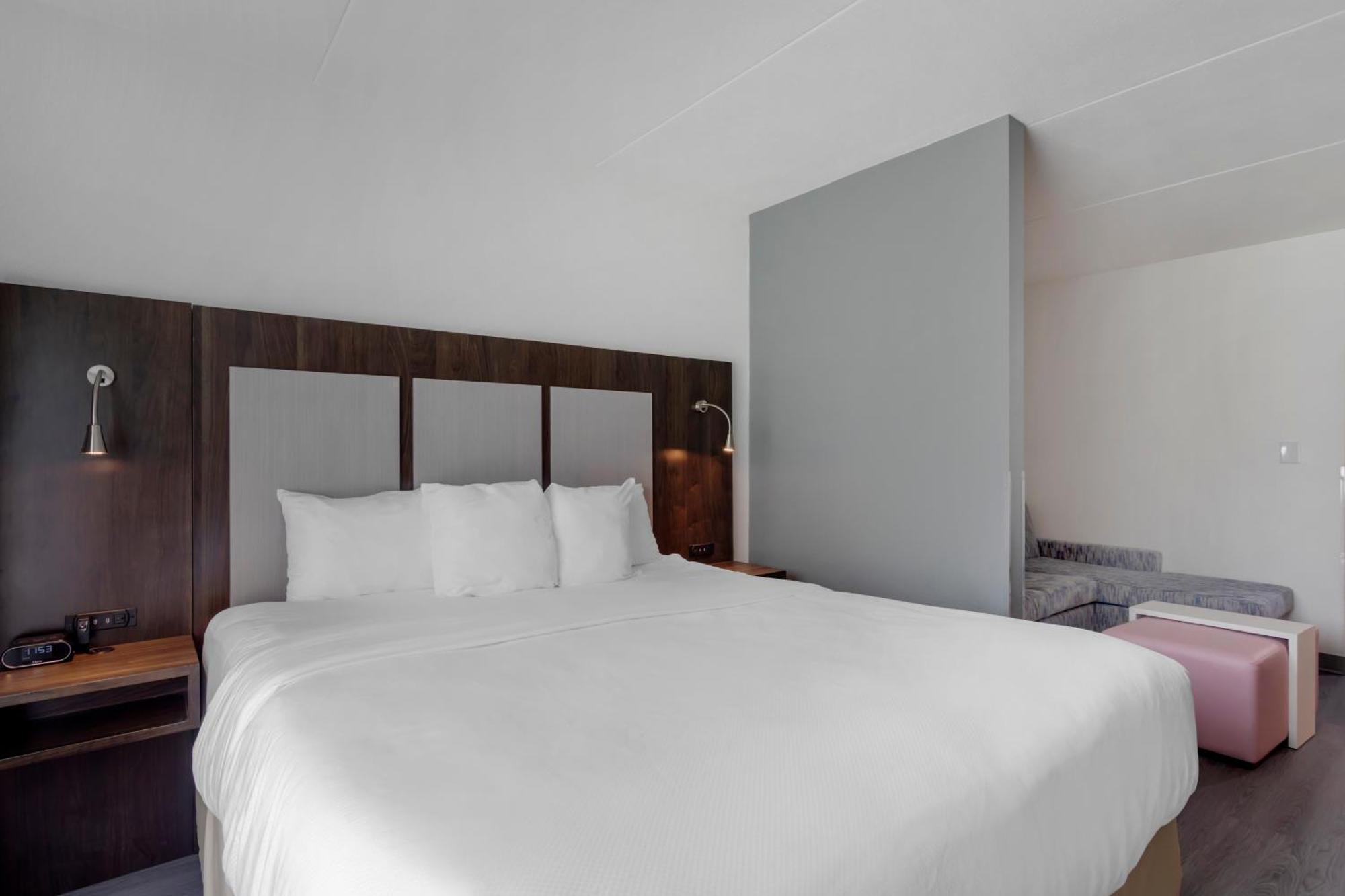 Comfort Suites Mt Juliet-Nashville Area Маунт-Джулиет Экстерьер фото